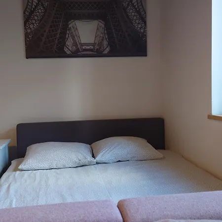 Apartamenty Stonehenge Sosnowiec Pokój zdjęcie